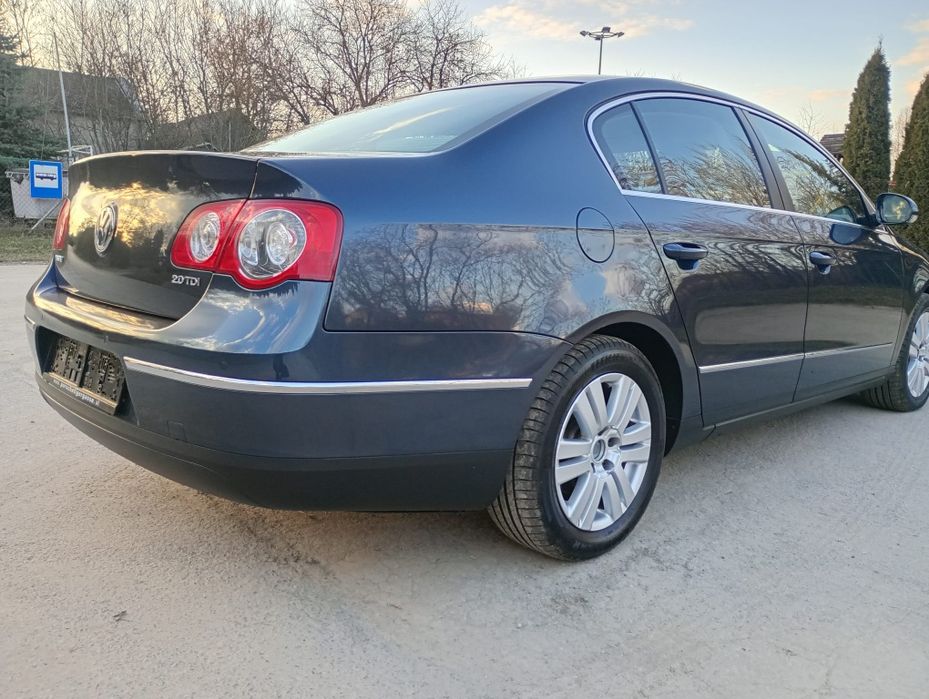 VW Passat Highline 2.0 TDi 170 KM