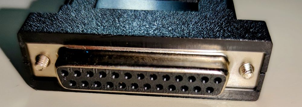 Adaptador DB9 Fêmea - DB25 Fêmea NOVO - REF 1445