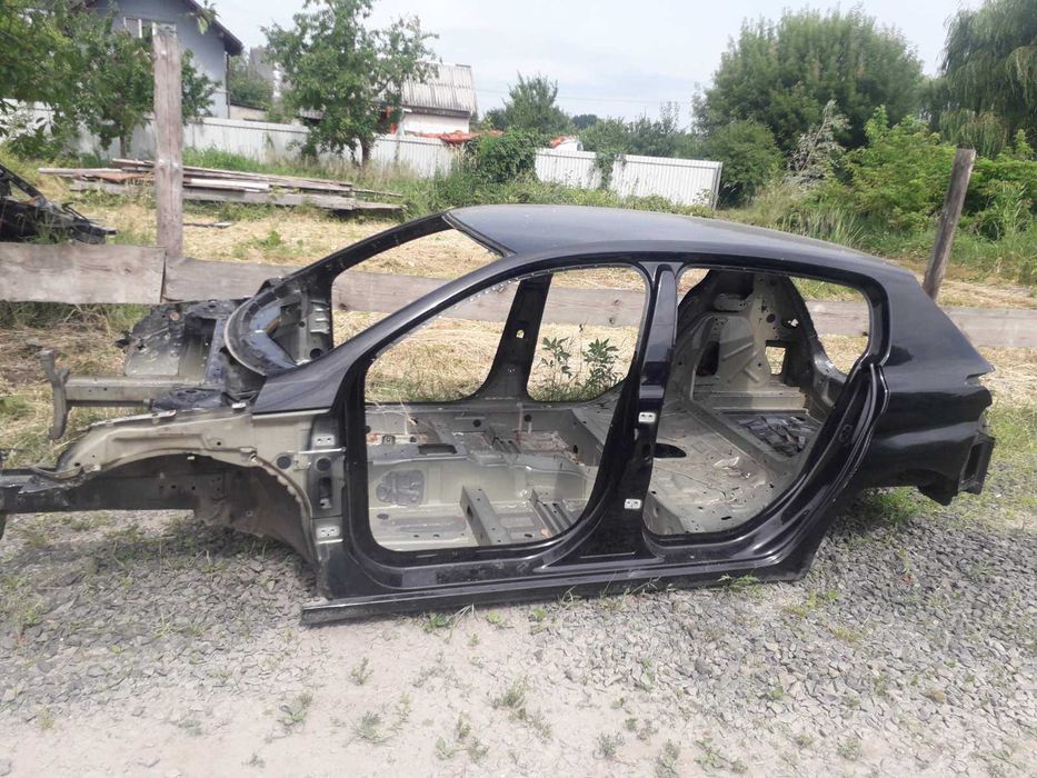 Кузов (криша,четверть,пороги,ланжерон) Peugeot 308 t9 універсал+
