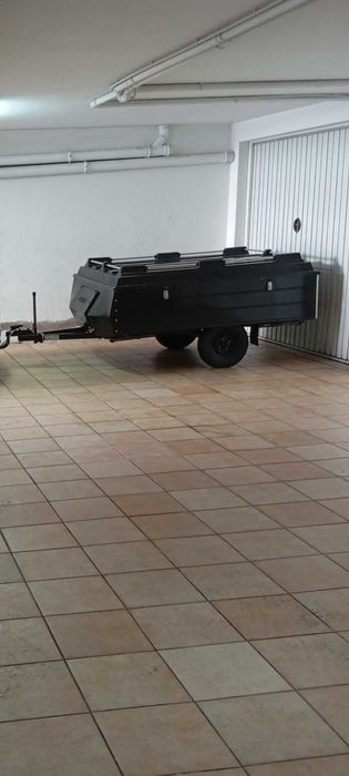 Atrelado sem tenda