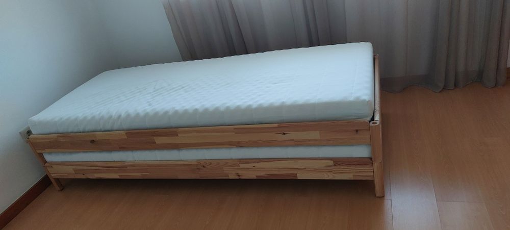 Camas Ikea Utake com colchões (2)