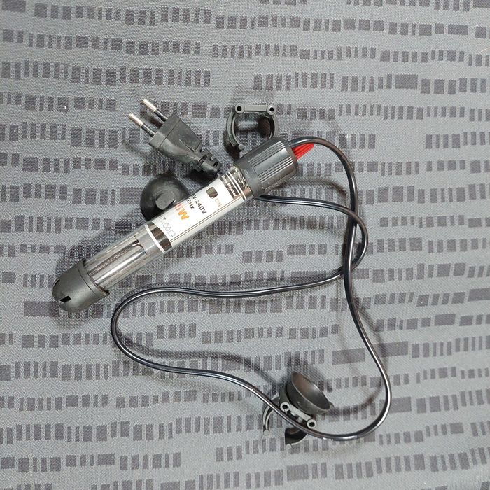 Автоматический нагреватель для аквариума с термостатом 25 Вт