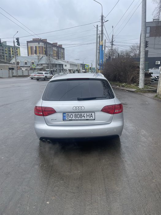 Продам Audi A4 B8 1.8 tfsi