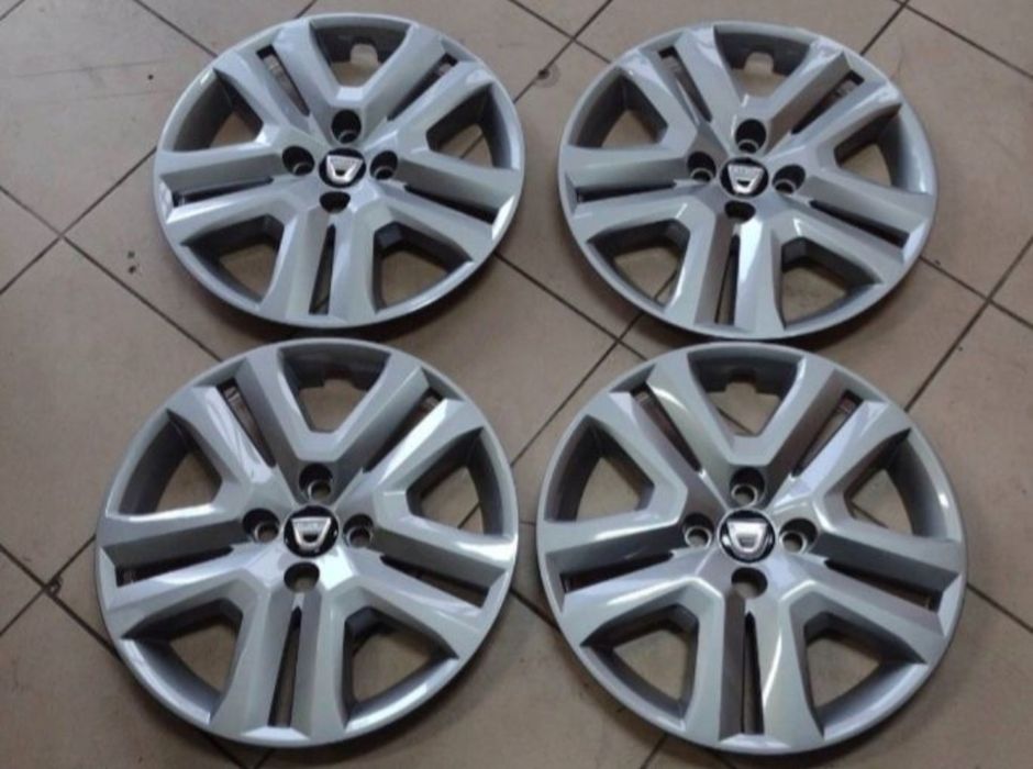 Orginalne kołpaki Dacia Sandero StepWay 16 cali struktura