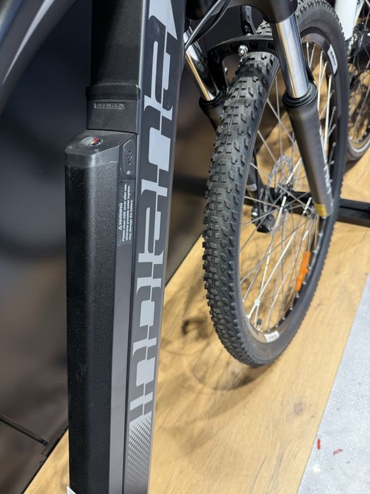 Rower elektryczny INDIANA E-MTB 2.0 M21 29 cali Czarno-szary