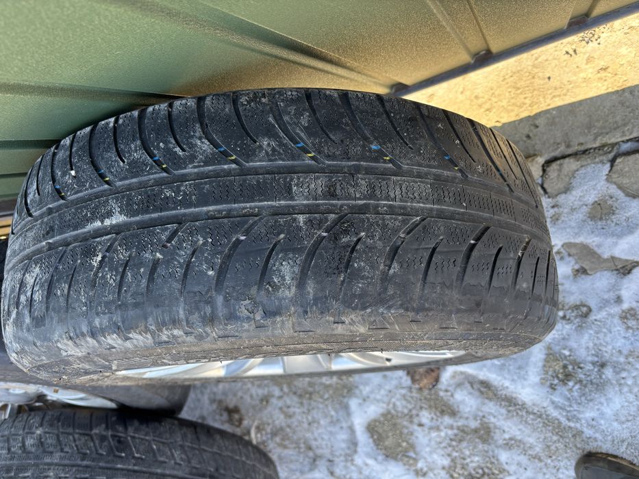 Продам колеса,шини,діски r15 5.120