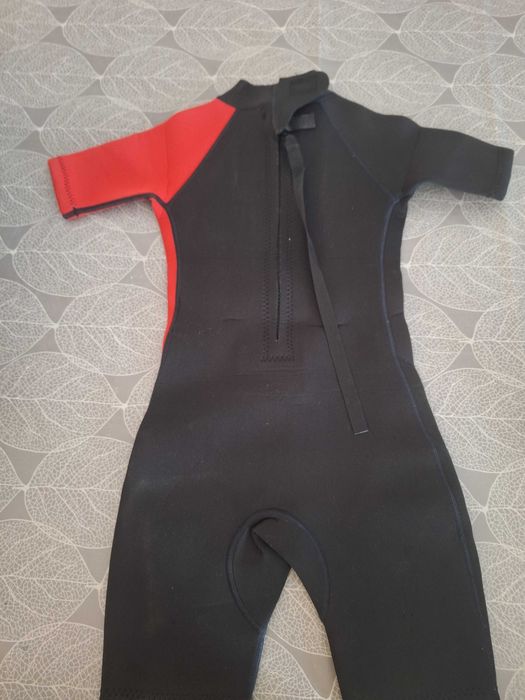 Fato surf/snorkling criança calção