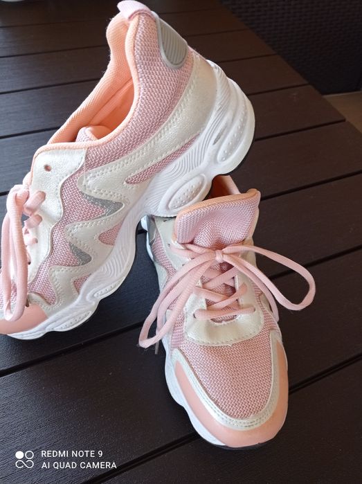 Sneakersy damskie 39