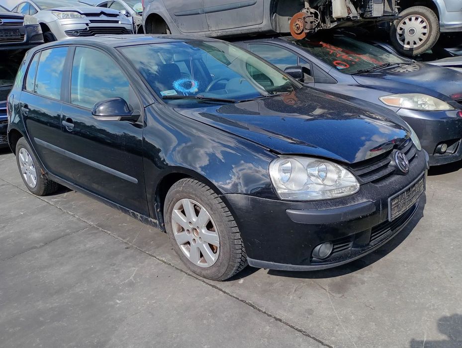 VW GOLF V 1.9 TDI BKC 03-09 ZDERZAK PRZÓD PRZEDNI L041
