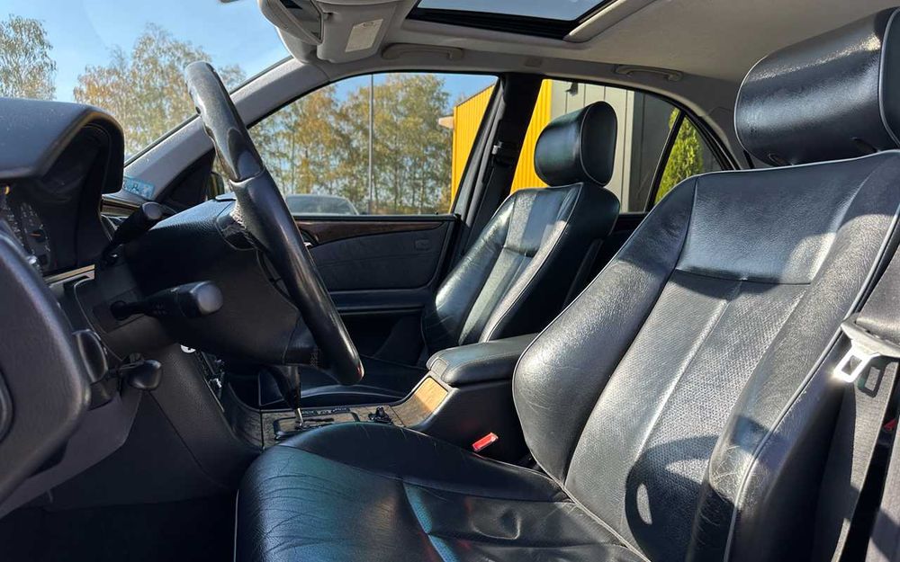 Mercedes-Benz E 320 CDI 2010