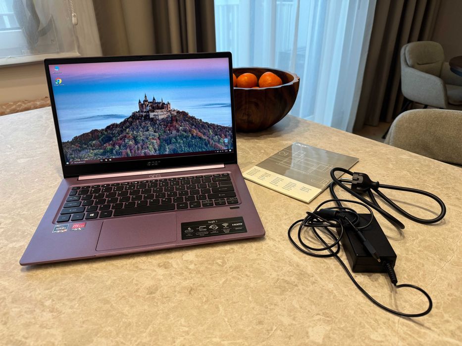 Acer Swift 3 14" AMD Ryzen 5 8GB 512GB SSD Windows 10