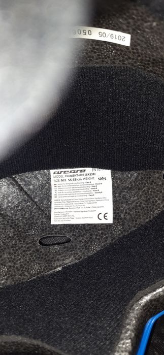 Шлем зимний спортивный