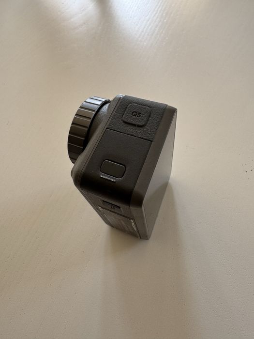 Câmera Dji osmo action 1.ª versão
