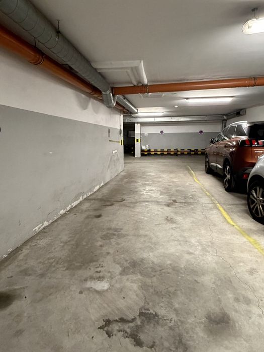 Podwójne miejsce parkingowe, Krowodrza - ul. Kazimierza Wielkiego - Widok 4