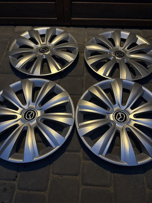 Oryginalnane kolpaki do Mazdy 14"