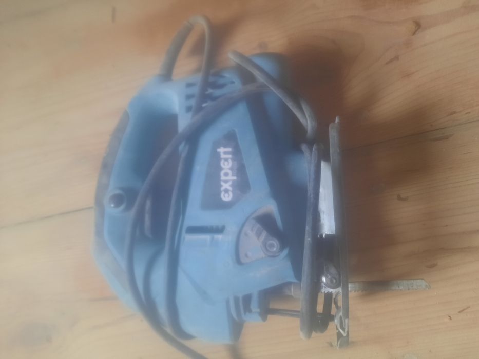 Паркетная пила Black+Decker