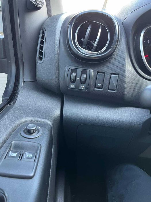 Reno Trafik 2019