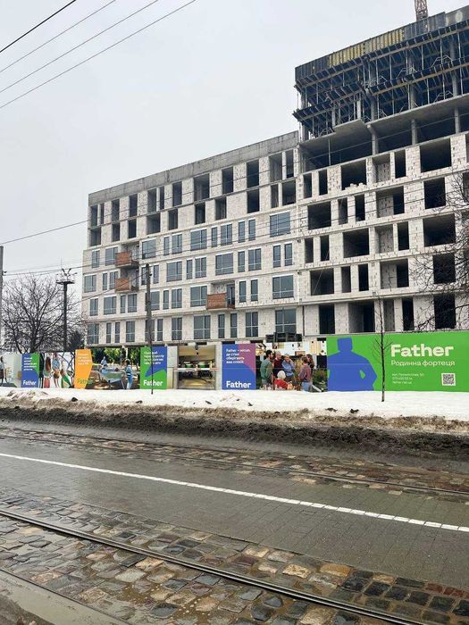 Продаж Фасадного приміщення 123 м2., вул. Промислова Без Комісії