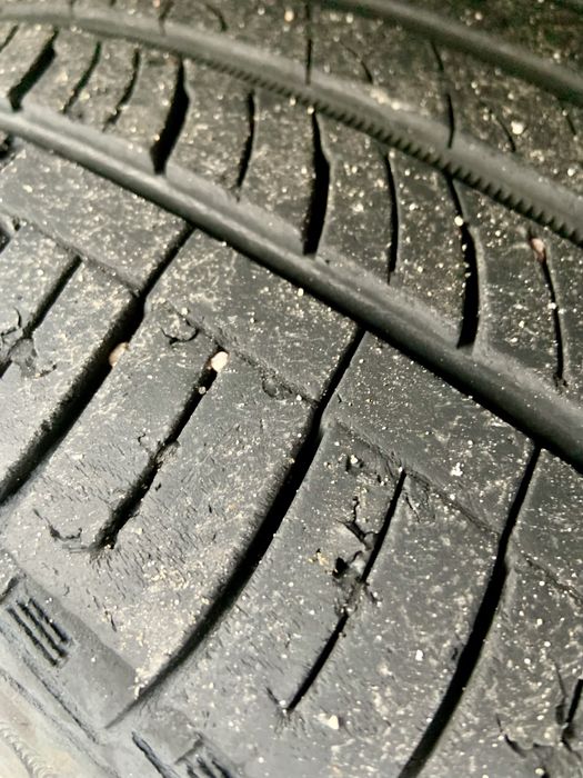 Обмен 18 диски с резиной БМВ на 19 диски с резиной или продам