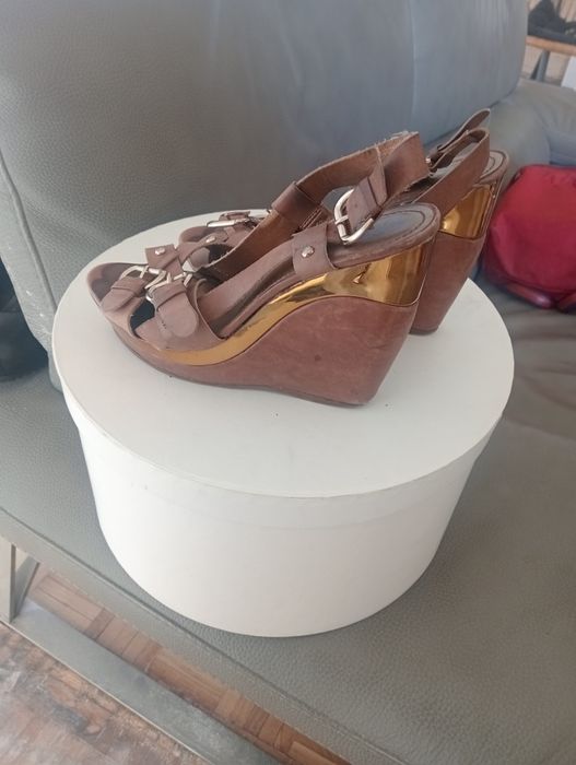 Sandálias Lanidor pele genuína 36