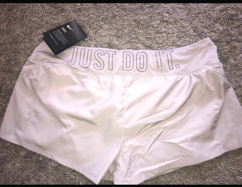 Short Nike Dry Feminino