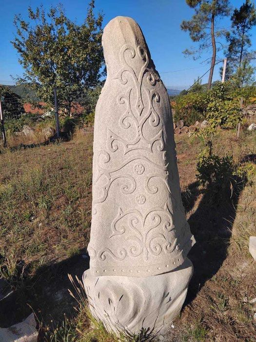 Escultura em granito