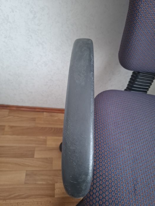 Компьютерне  крісло