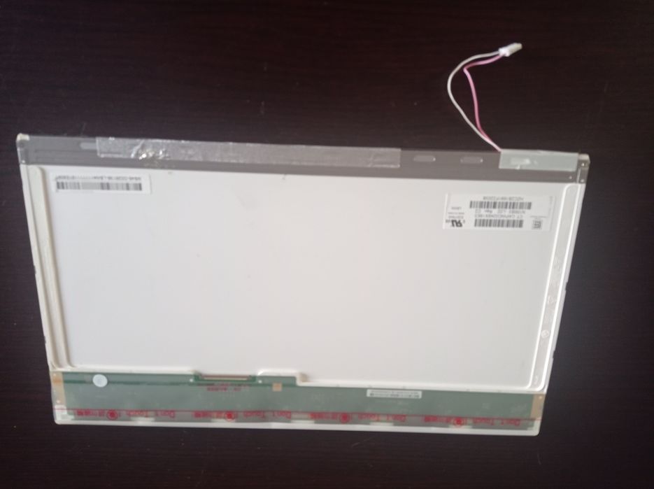 Ecrã 15.6" - 30pinos