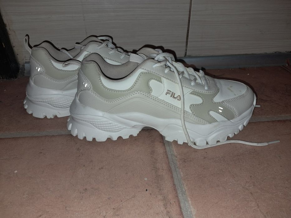 Buty fila biale sportowe