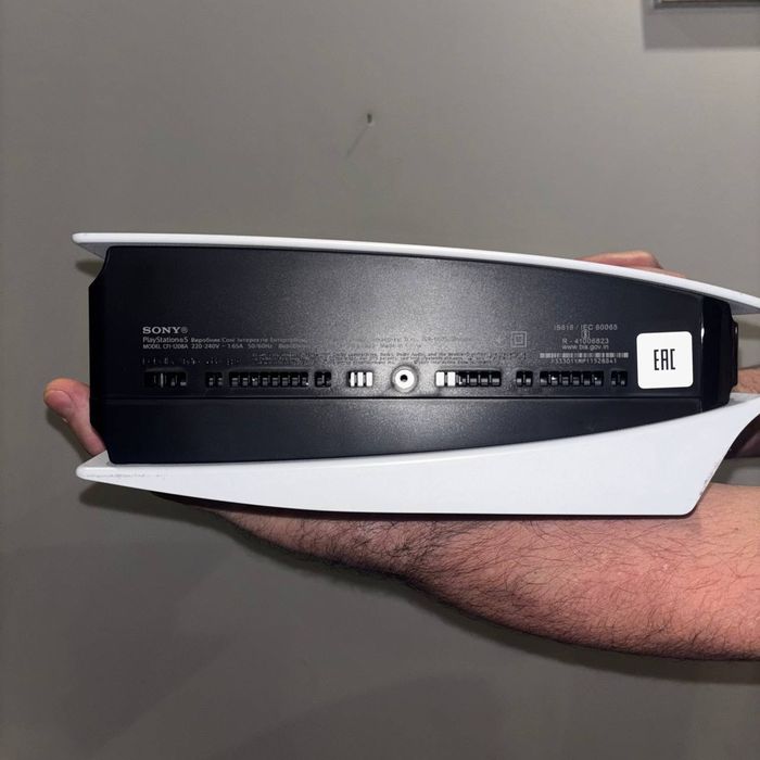 Ps5 825 гігабайт