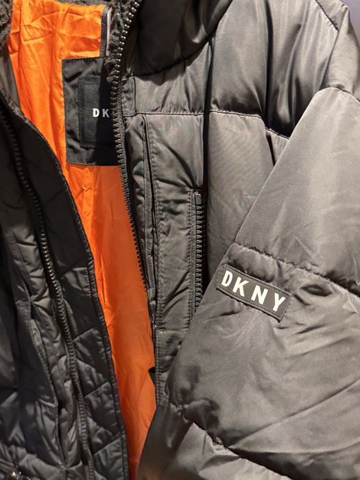 Пуховик DKNY р. M куртка зимова чоловіча
