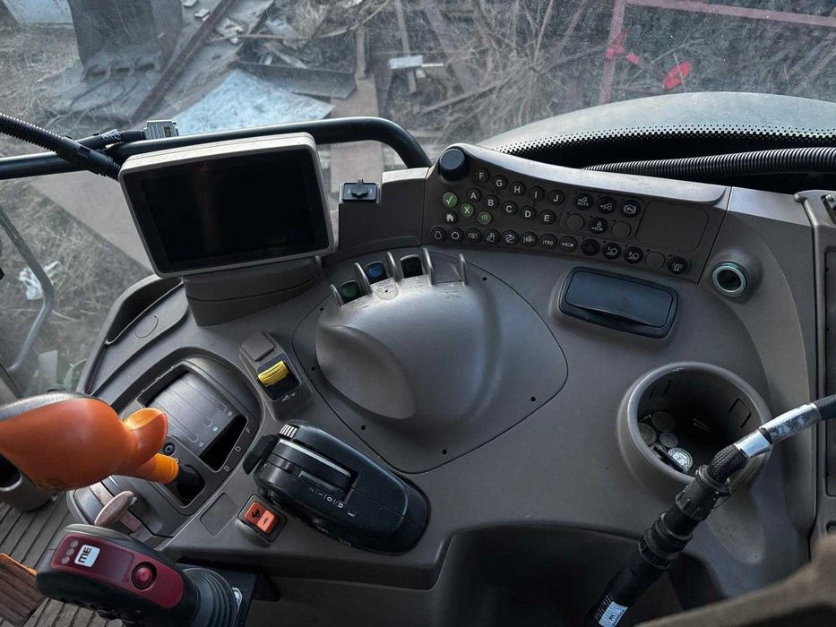 JOHN DEERE 6105R z 2013r 5860h