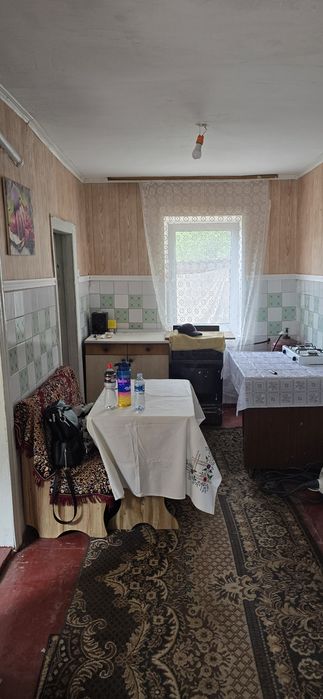 Продам дім         .
