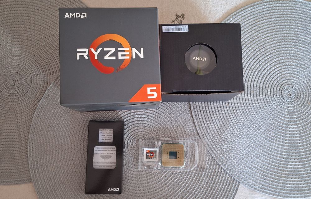 AMD Ryzen 5 2600X  + BOX