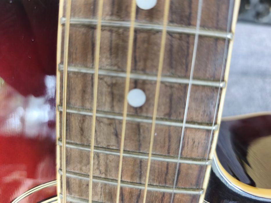 Gitara akustyczna Nowe struny