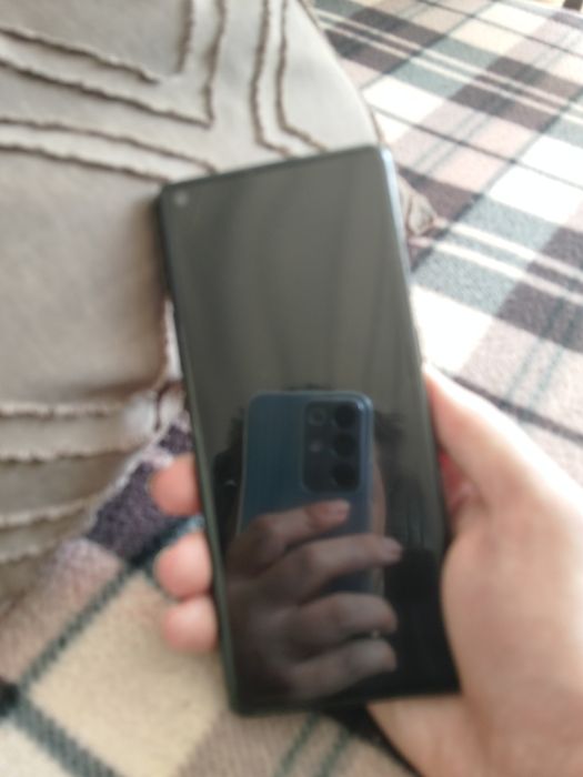 Продам Oneplus 8 Pro