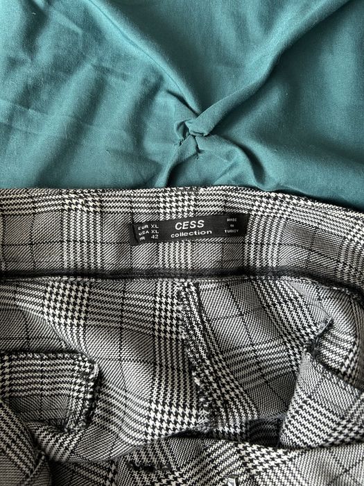 Класичні весняні брюки