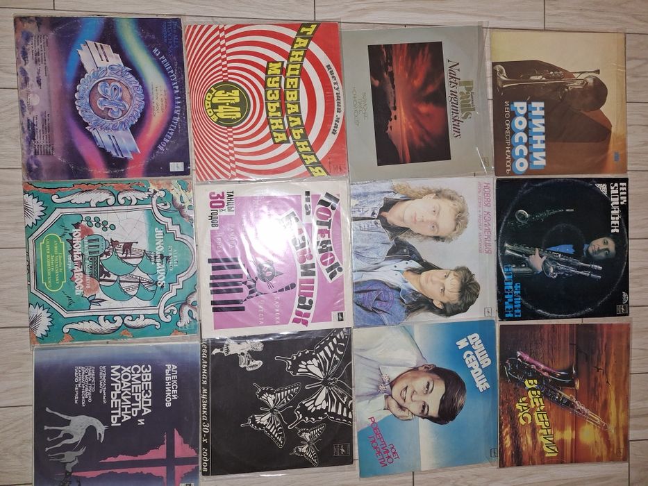 платівки джазової музикі та танцювальної 30х років у чудовому стані