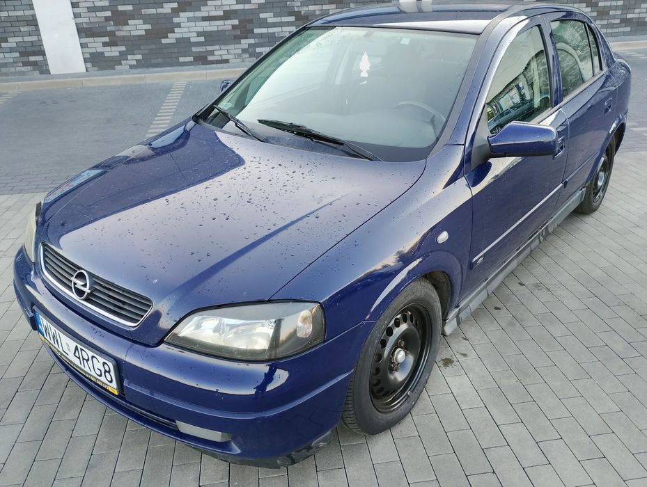 Opel Astra benzyna 1.4 90KM 2004r Salon Polska Klimatyzacja sprawna Długie Opłaty