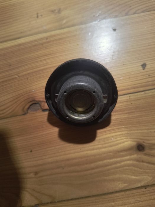 BMW korek wlewu benzyny E30 e31 E32 E34 E36 E38 E46 E39