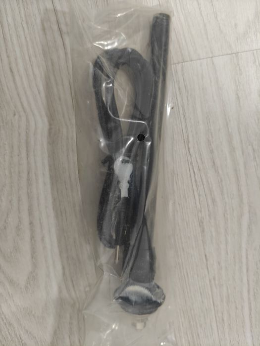 Автомобільна антенна