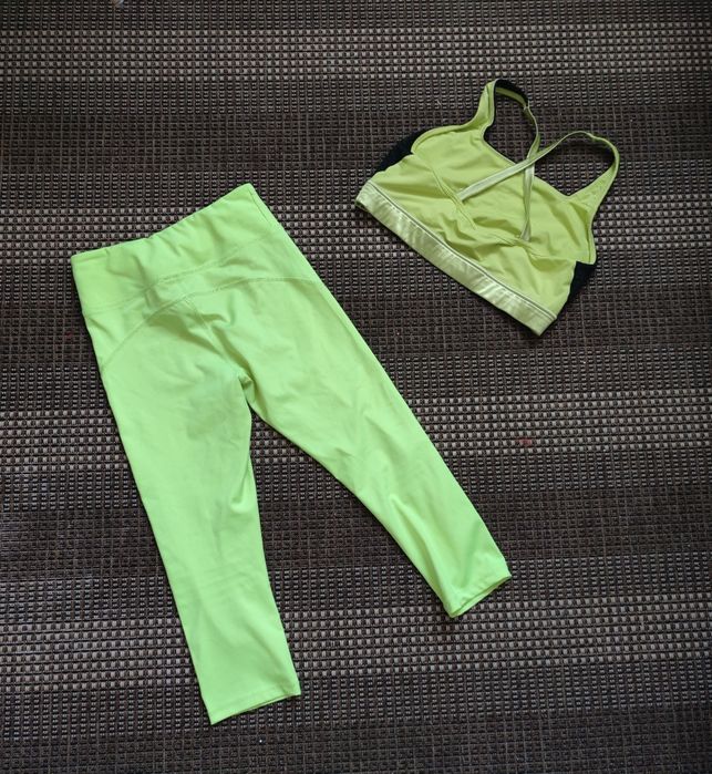 Komplet sportowy do ćwiczeń legginsy i biustonosz Lefties r. S