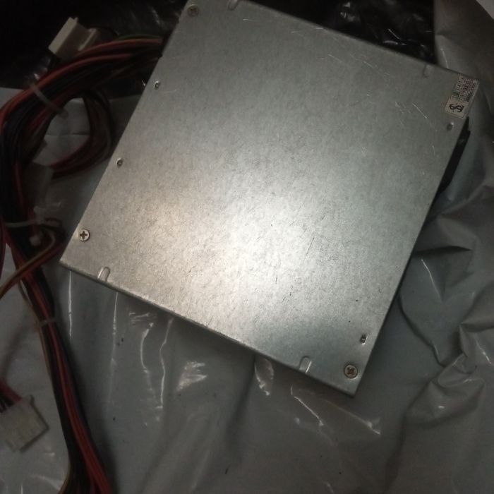 Блок живлення пк