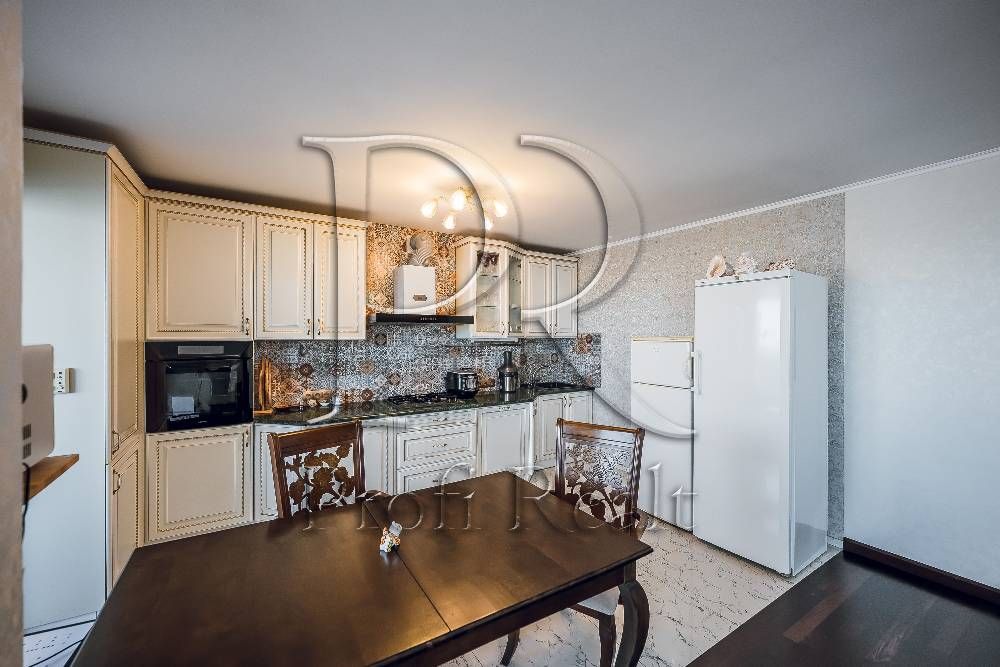 Продаж 2 кімн. квартири за адресою Теплична,38 Софіївська Борщагівка