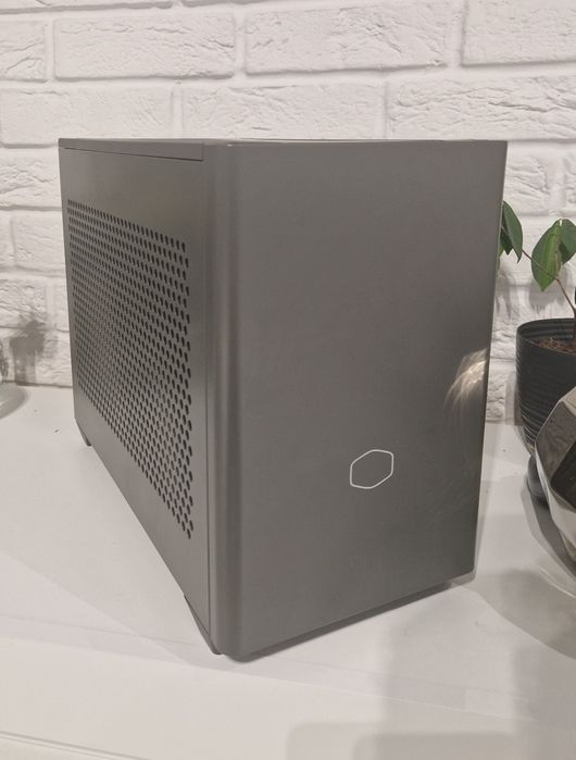 Obudowa Cooler Master NR200P Max