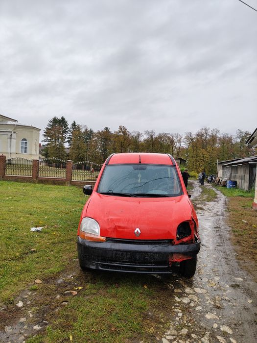 Продам Renault Kangoo 1.9 дизель на ходу, на документах.