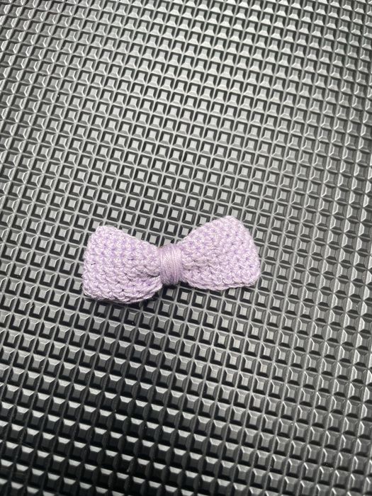 Laços em crochet para pelo de cão