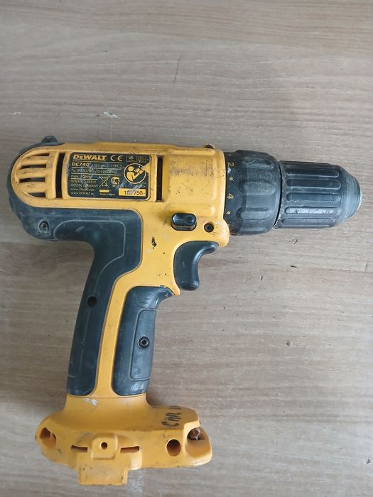 Wiertarko-wkrętarka DeWALT DC740 12V SPRAWNA
