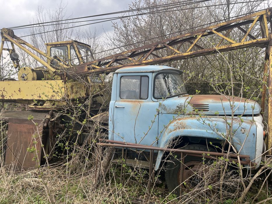 Автокран Зіл 130