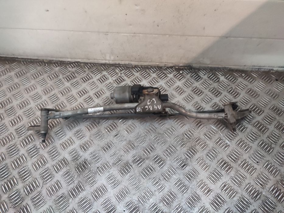 Audi A4 B6 B7 silniczek mechanizm wycieraczek przód przedni